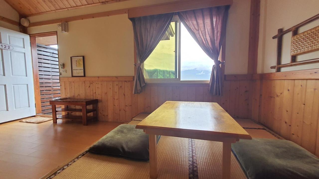Yosemite Park B&B Женай Екстер'єр фото